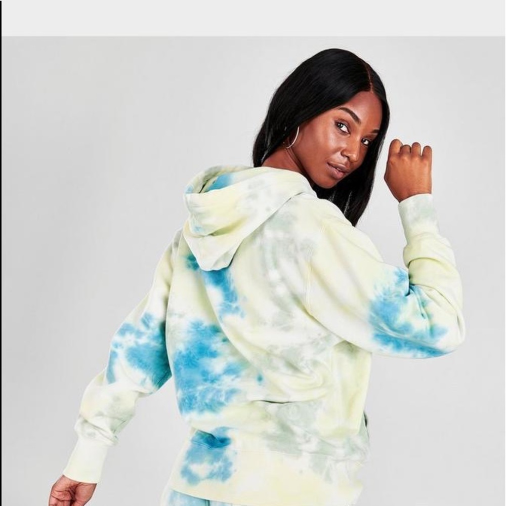 🎨✨Champion Tie Dye Zip-Up Hoodie! 🎨✨